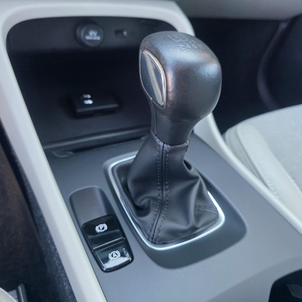 volvo-xc40-2019-gasolina-1477cc