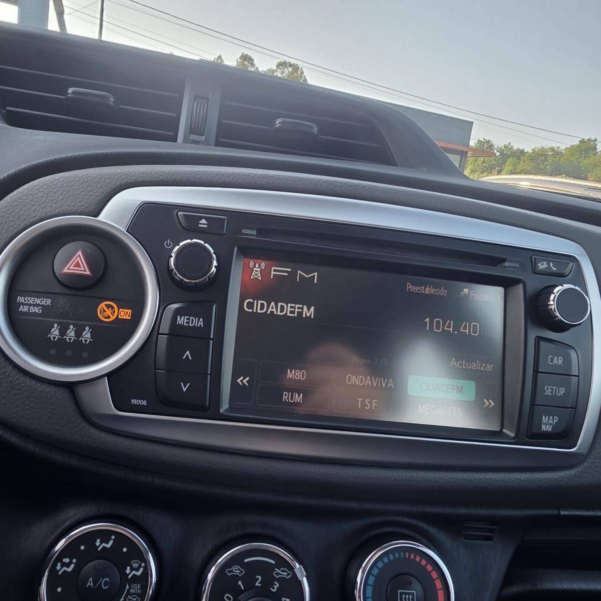 toyota-yaris-2013-gasolina-998cc