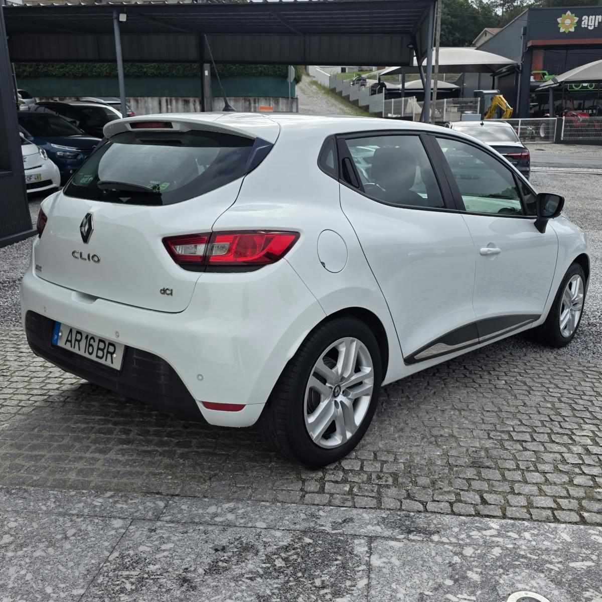 renault-clio-2017-diesel-1461cc