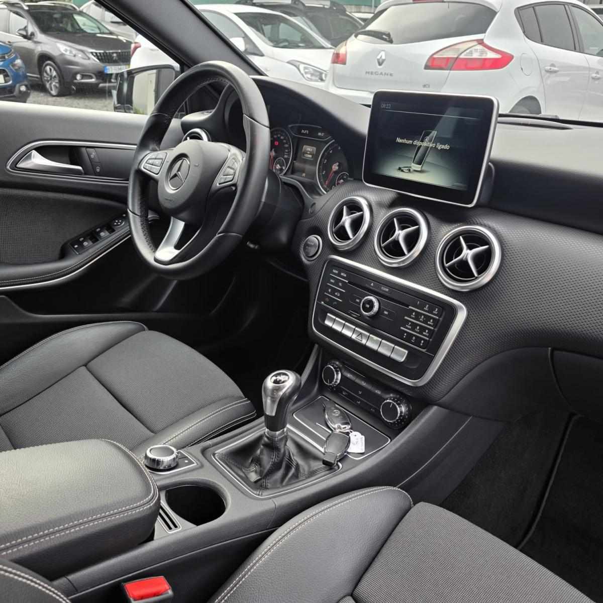 mercedes-benz-classe-a-2017-gasolina-1595cc