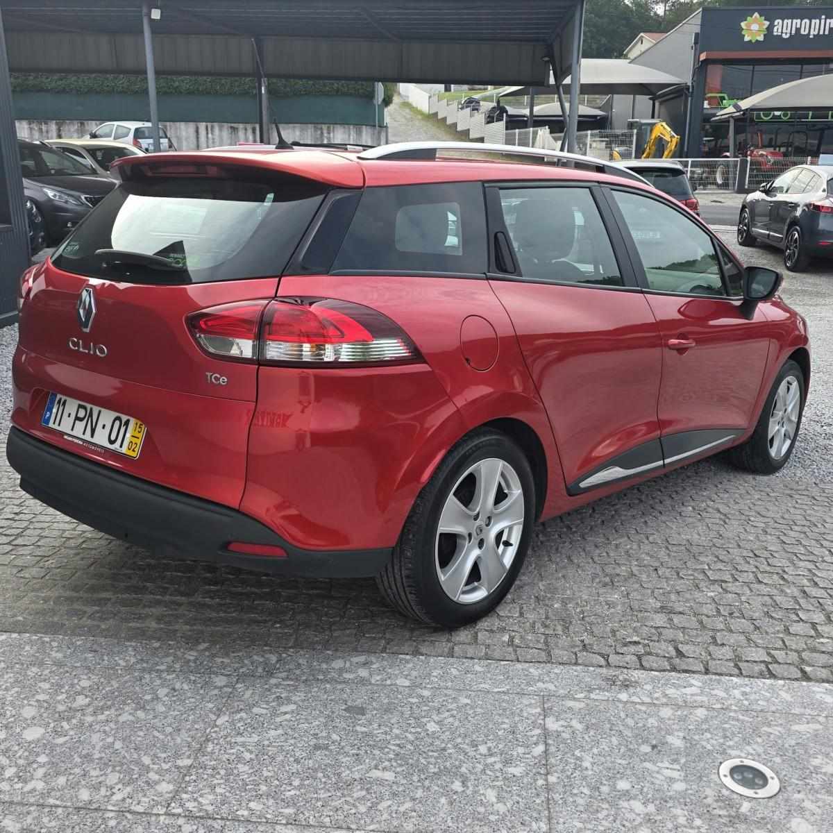 renault-clio-sport-tourer-2015-gasolina-898cc