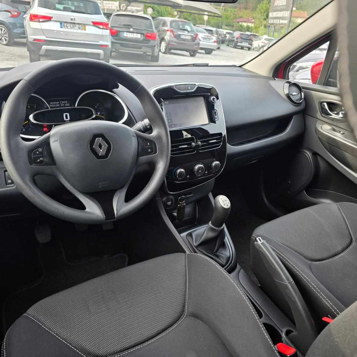 renault-clio-sport-tourer-2015-gasolina-898cc