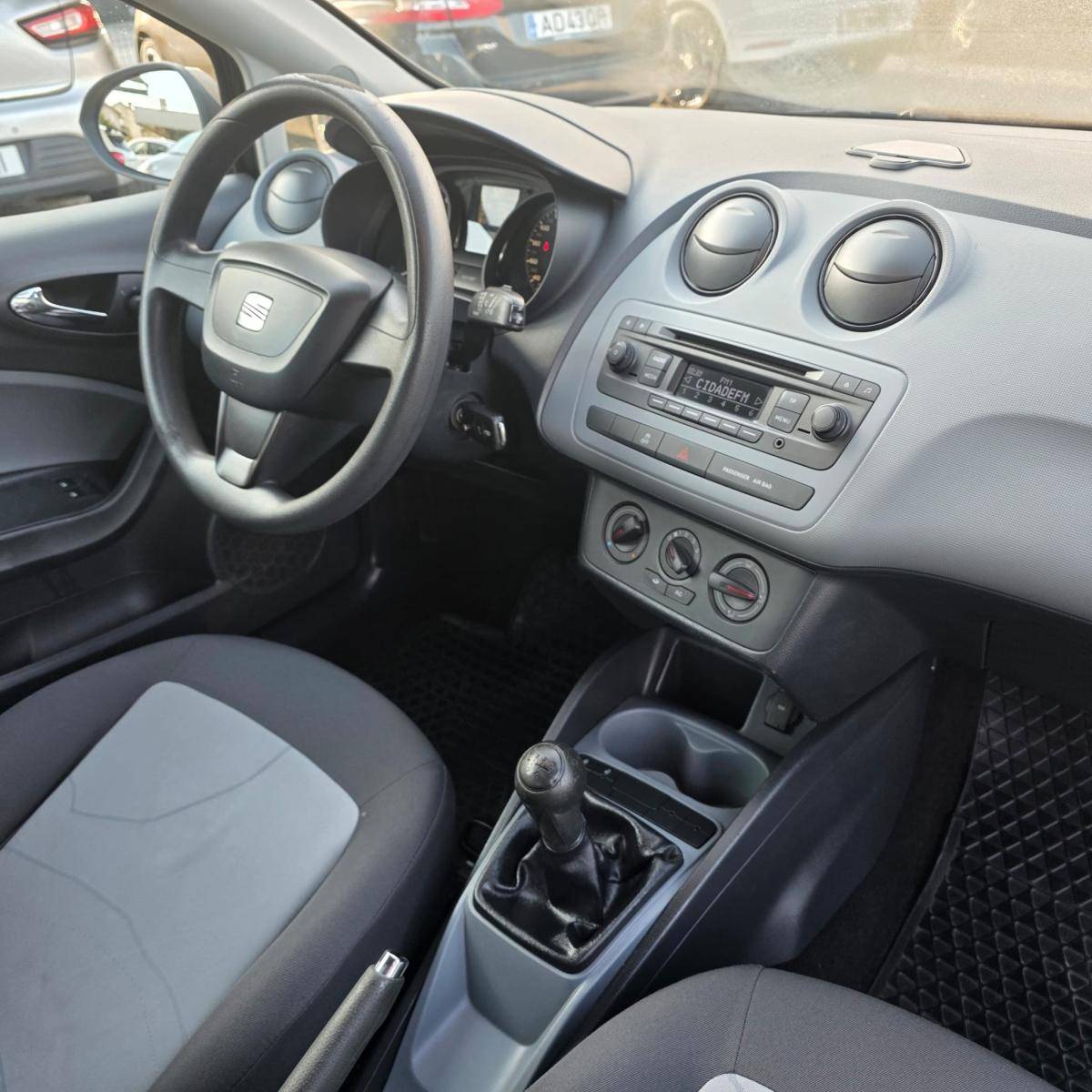 seat-ibiza-2013-gasolina-1198cc