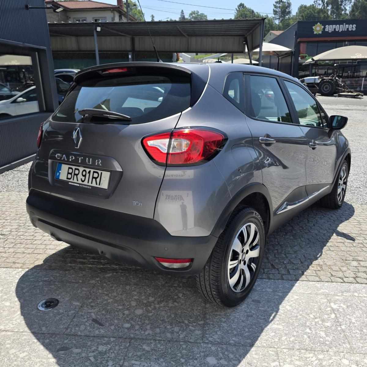 renault-captur-2016-gasolina-1197cc