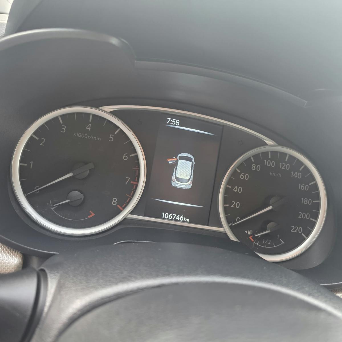 nissan-micra-2017-gasolina-898cc