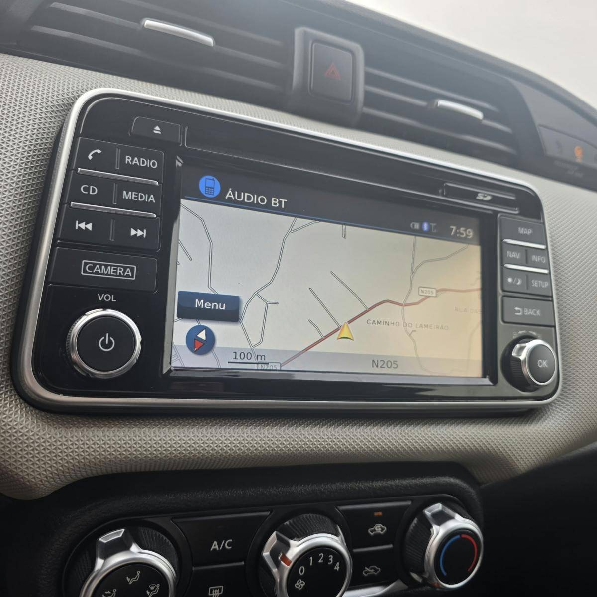 nissan-micra-2017-gasolina-898cc