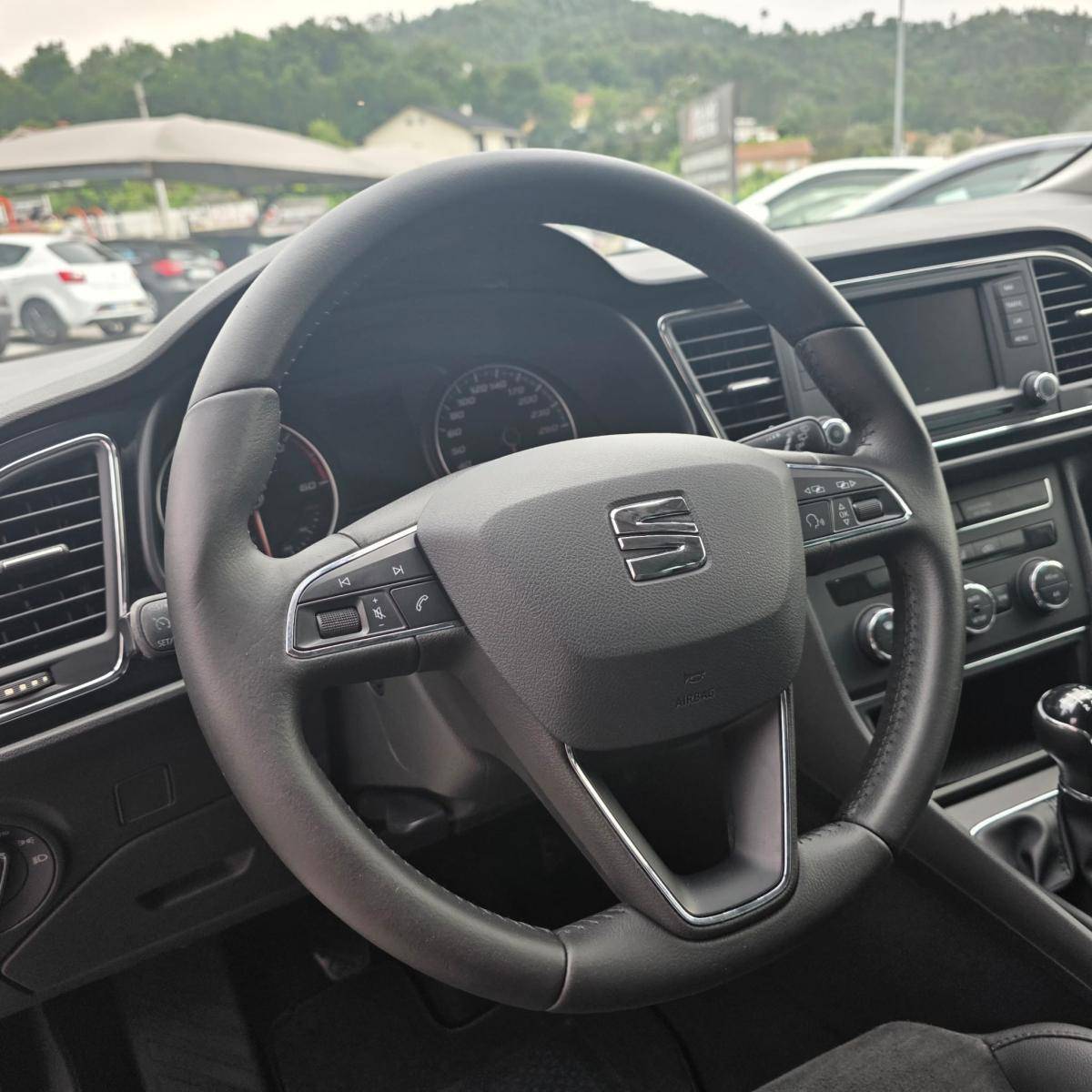 seat-leon-st-2014-diesel-1598cc