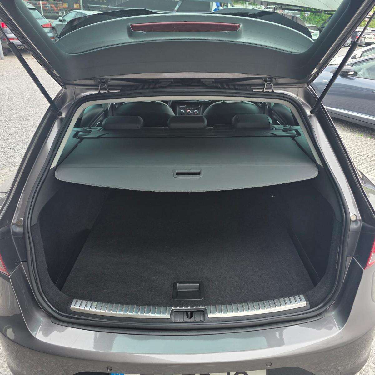 seat-leon-st-2014-diesel-1598cc