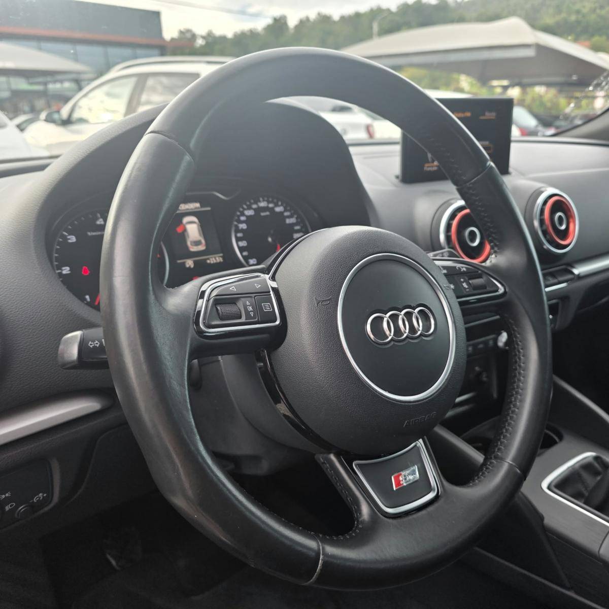 audi-a3-sportback-2015-diesel-1598cc