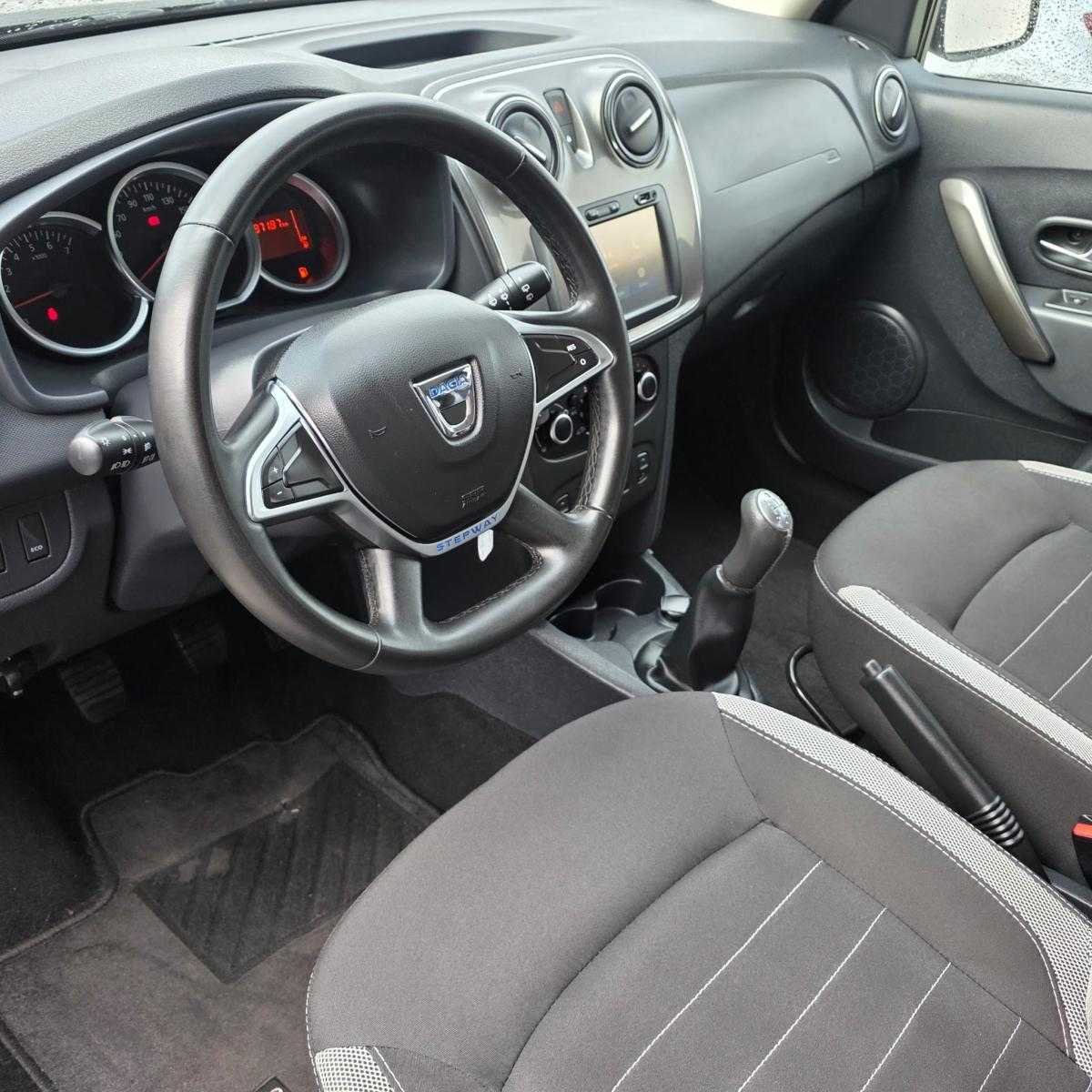 dacia-sandero-2018-gasolina-898cc