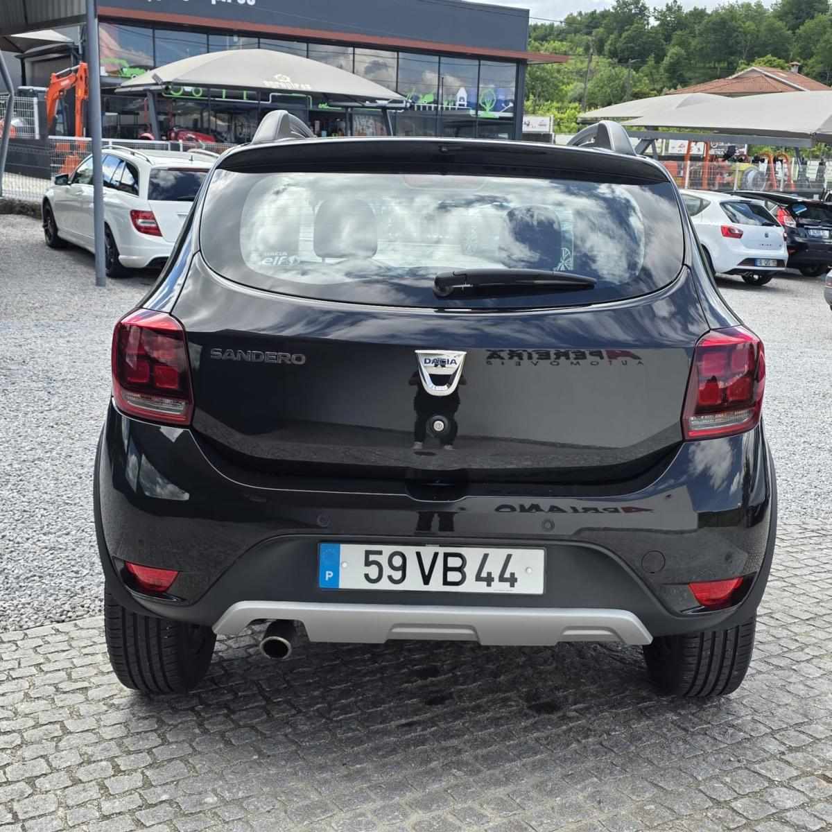 dacia-sandero-2018-gasolina-898cc