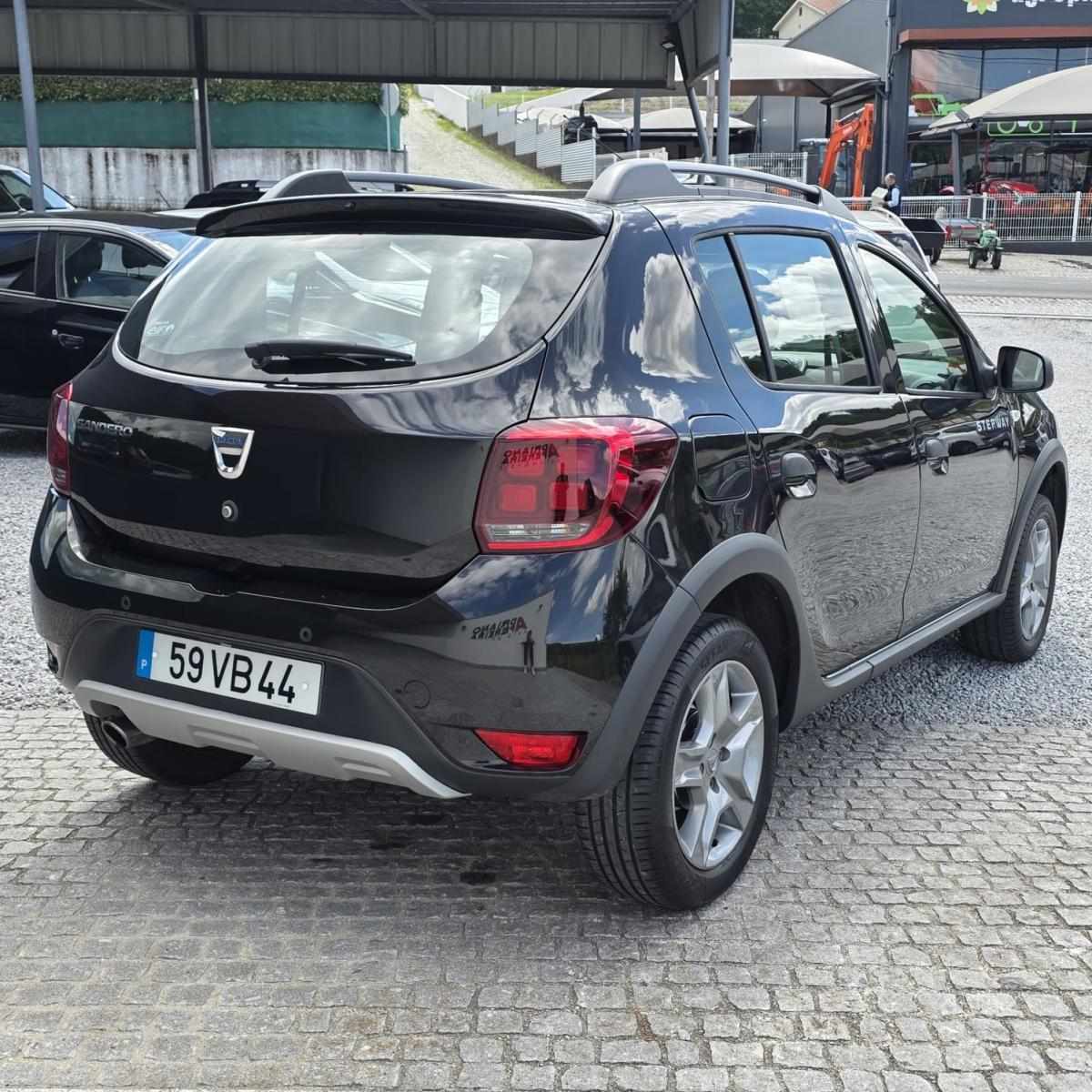 dacia-sandero-2018-gasolina-898cc