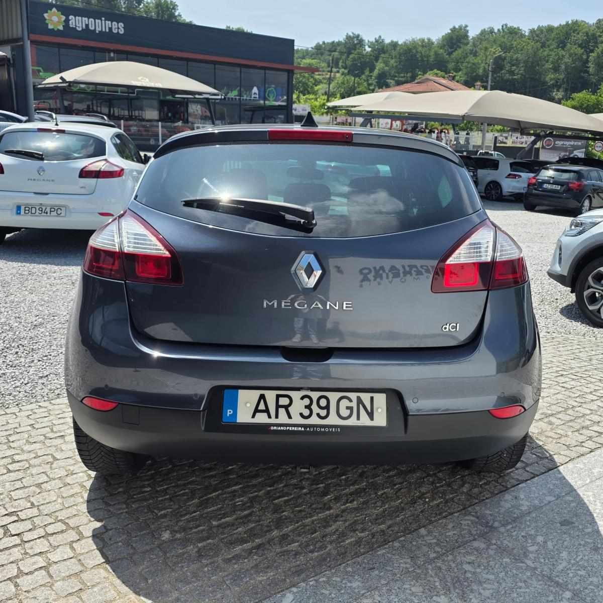 renault-megane-2015-diesel-1461cc