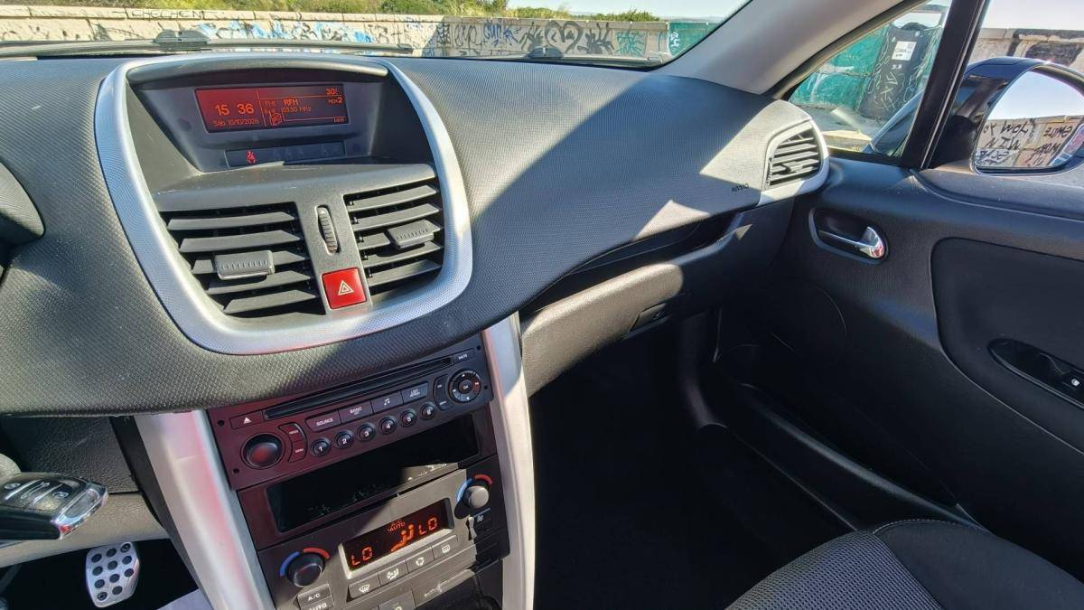 peugeot-207-cc-2008-diesel-1560cc