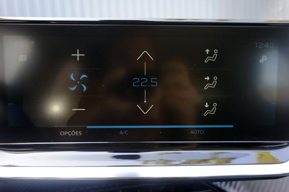 peugeot-208-2021-gasolina-1199cc