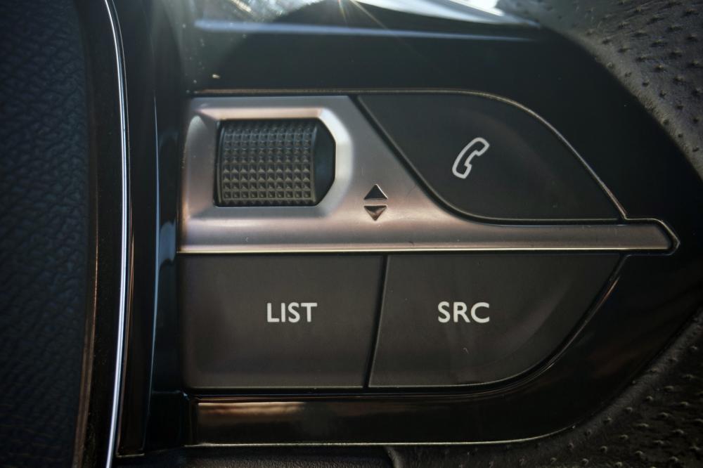 peugeot-2008-2020-gasolina-1199cc
