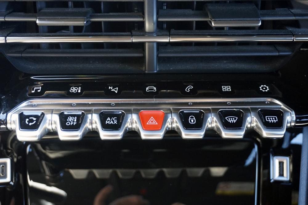 peugeot-2008-2020-gasolina-1199cc
