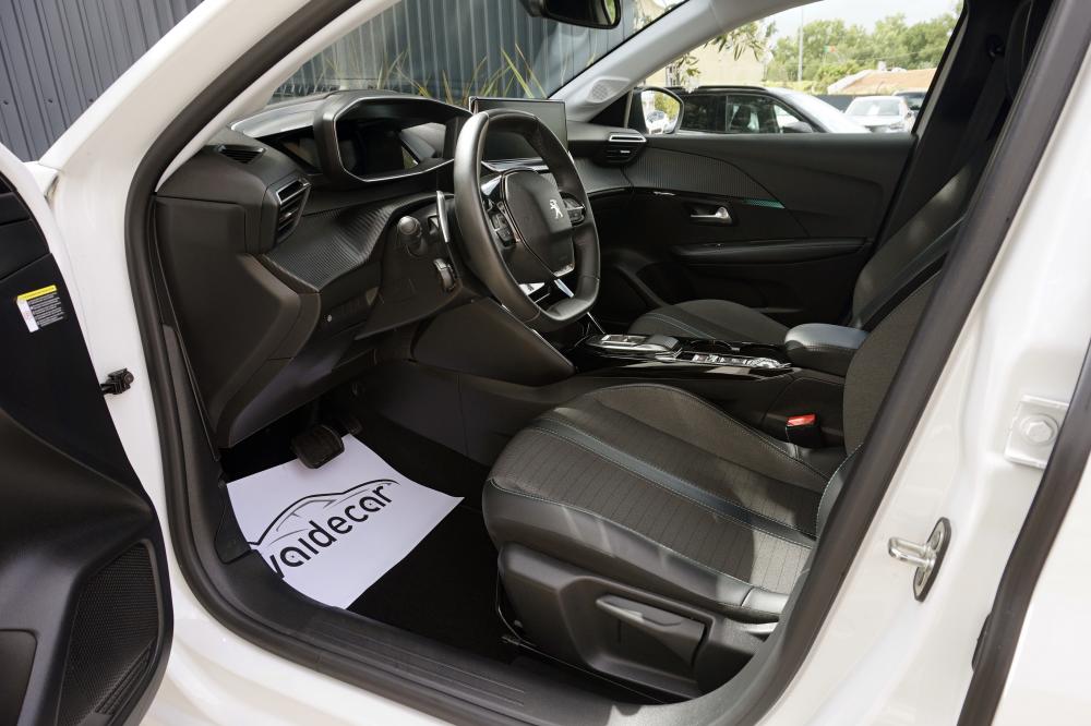 peugeot-208-2022-gasolina-1199cc