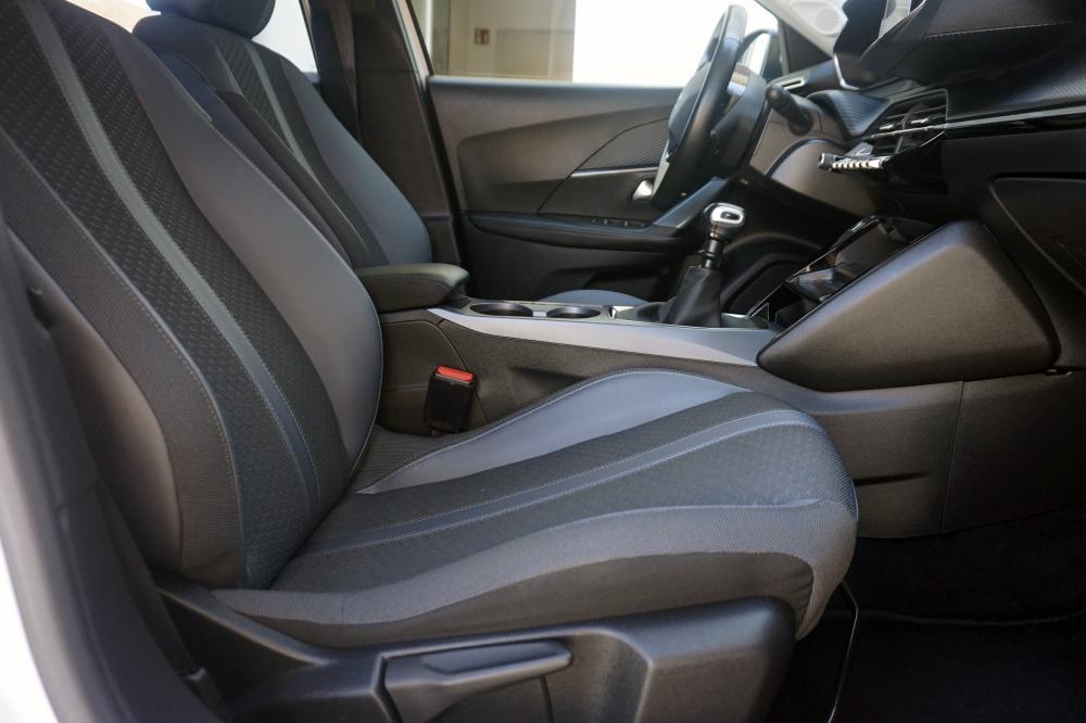 peugeot-2008-2020-gasolina-1199cc