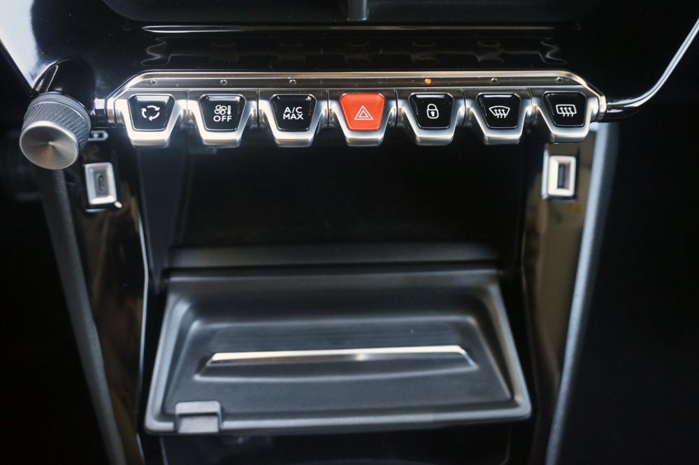 peugeot-2008-2020-gasolina-1199cc