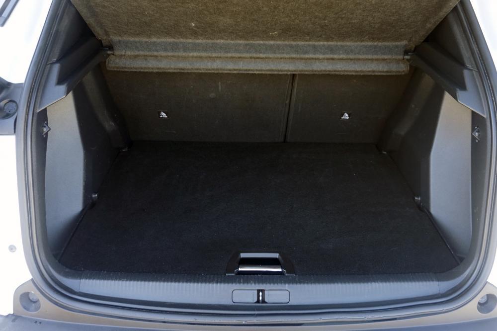 peugeot-2008-2020-gasolina-1199cc
