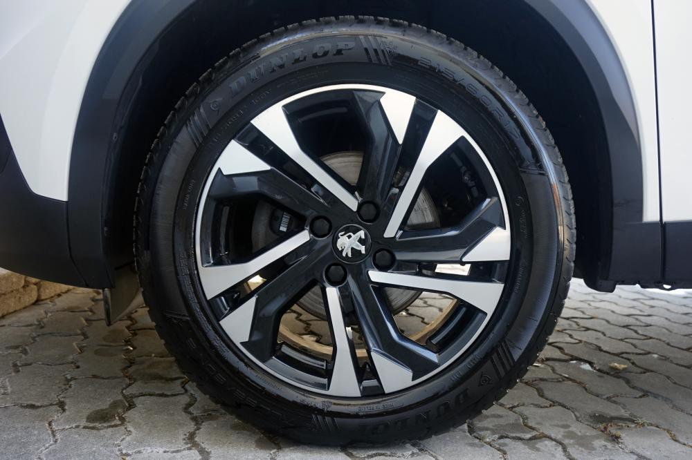 peugeot-2008-2020-gasolina-1199cc