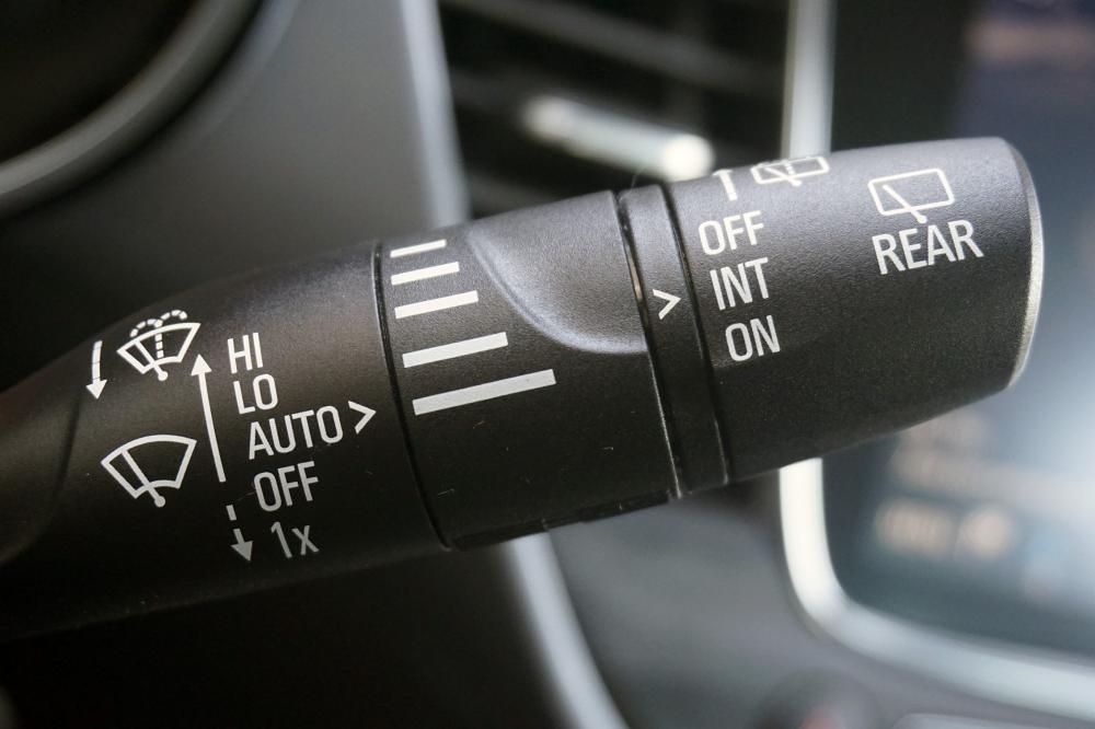 opel-crossland-x-2024-gasolina-1199cc