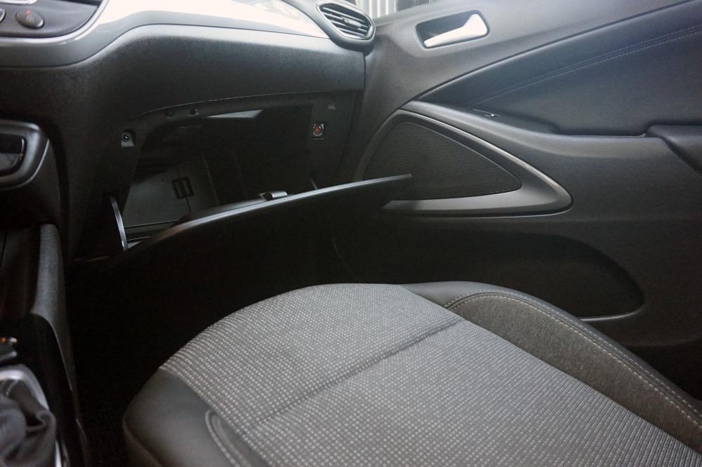 opel-crossland-x-2024-gasolina-1199cc