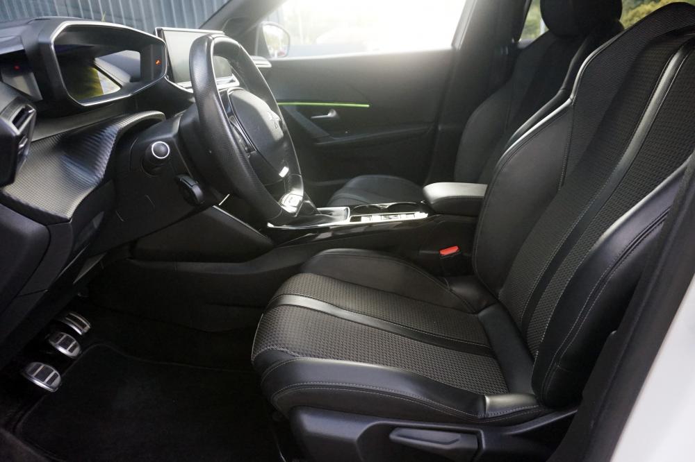 peugeot-2008-2021-gasolina-1199cc