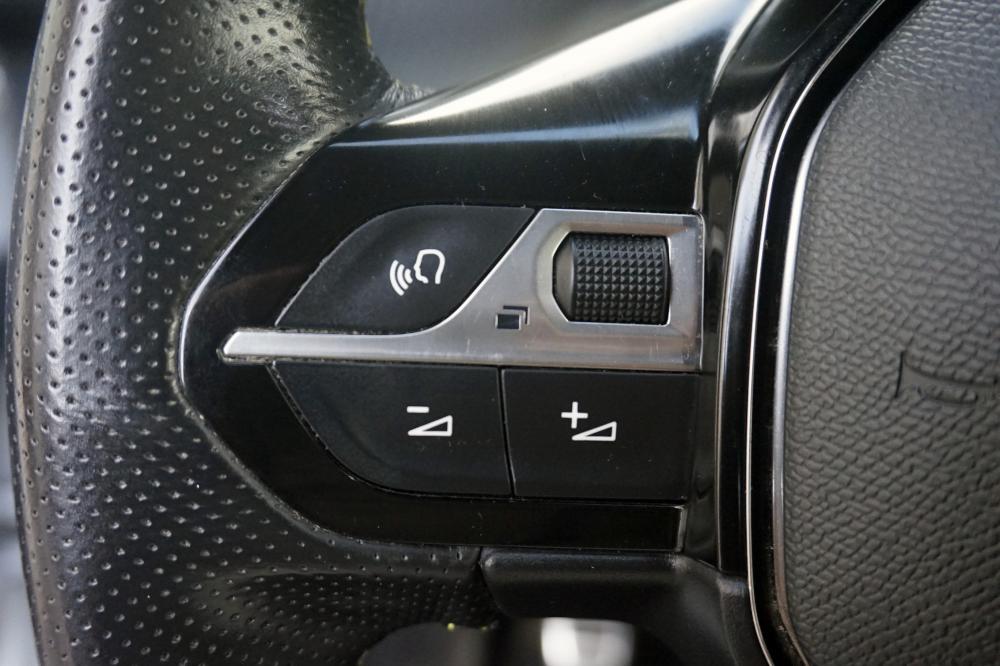 peugeot-2008-2021-gasolina-1199cc