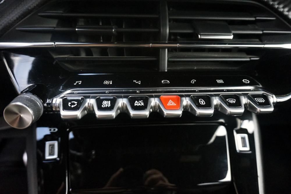 peugeot-2008-2021-gasolina-1199cc
