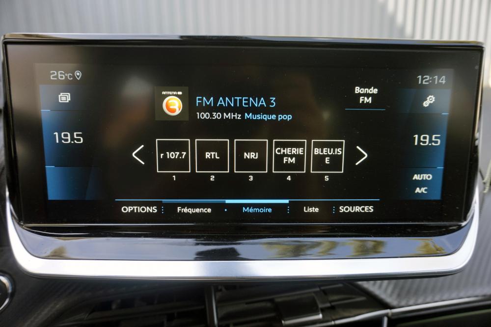 peugeot-2008-2021-gasolina-1199cc