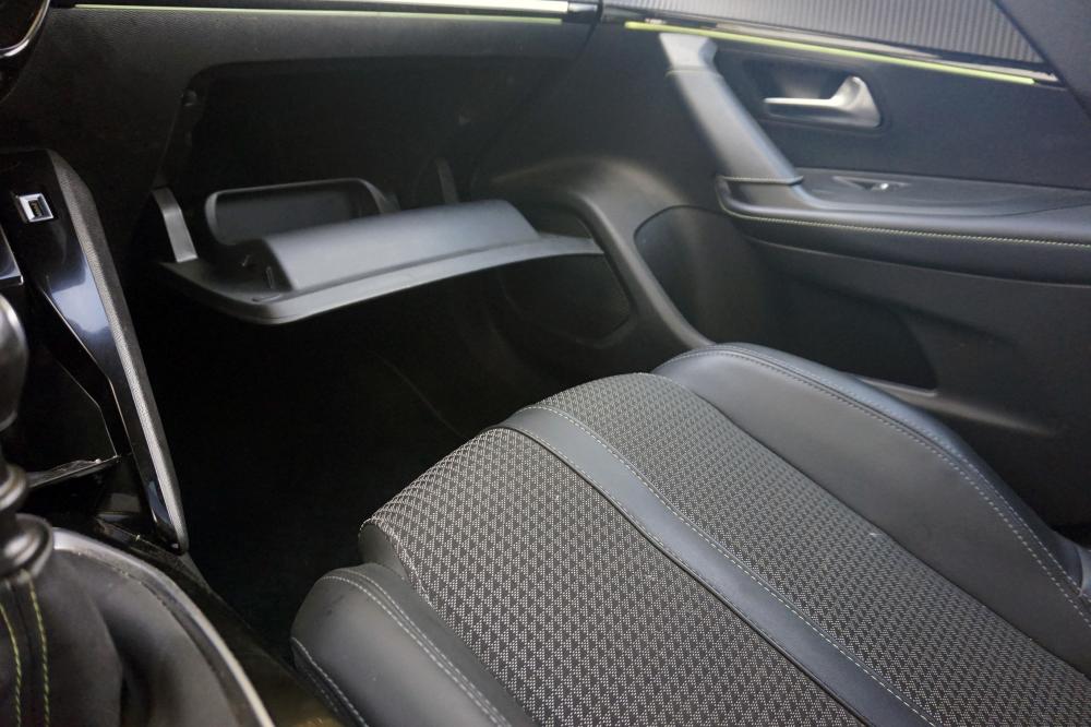 peugeot-2008-2021-gasolina-1199cc