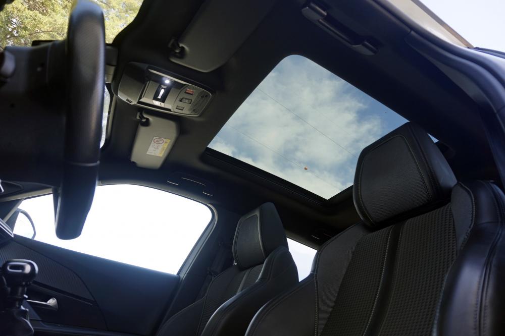 peugeot-2008-2021-gasolina-1199cc