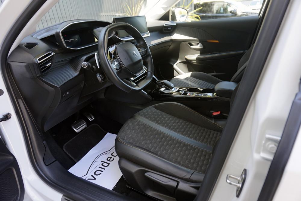 peugeot-208-2021-gasolina-1199cc