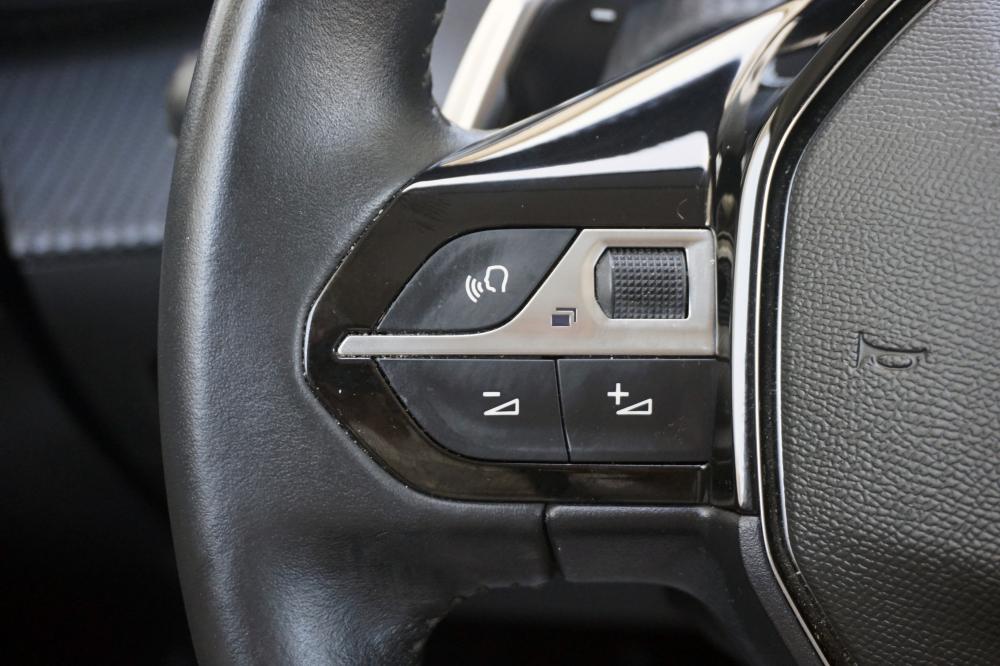 peugeot-208-2021-gasolina-1199cc