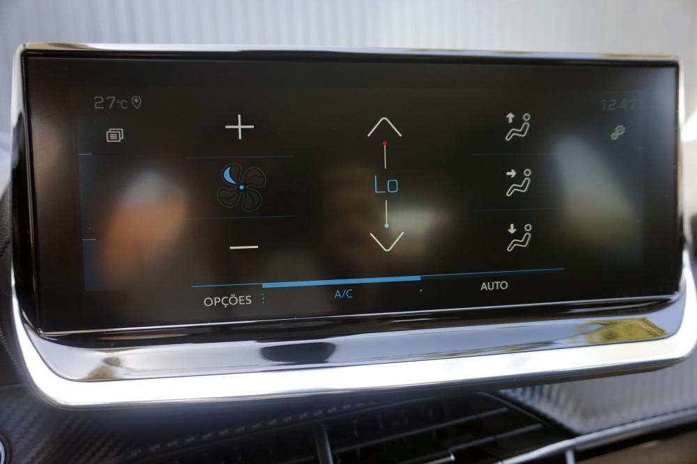 peugeot-208-2021-gasolina-1199cc