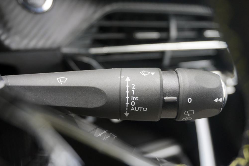 peugeot-2008-2020-gasolina-1199cc