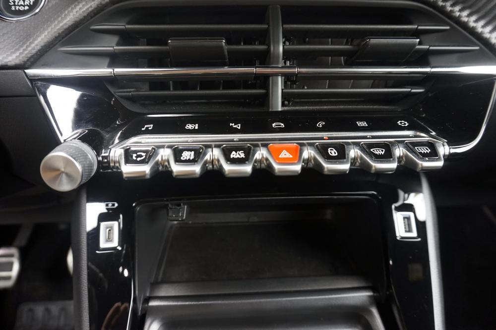 peugeot-2008-2020-gasolina-1199cc