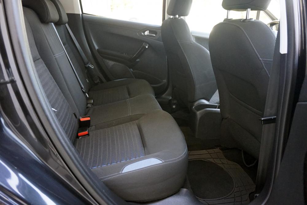peugeot-208-2012-diesel-1398cc