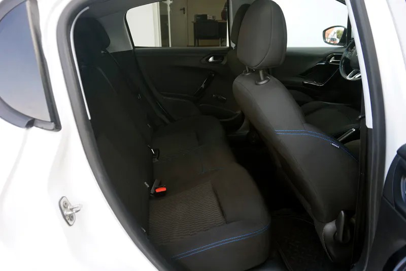 peugeot-208-2019-diesel-1499cc
