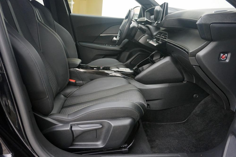 peugeot-e-2008-2025-eletrico-0cc