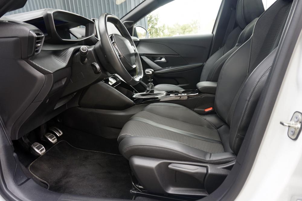 peugeot-208-2021-gasolina-1199cc