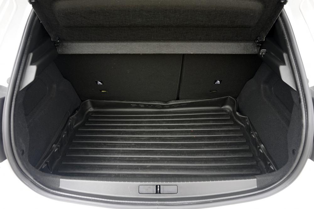 peugeot-208-2021-gasolina-1199cc