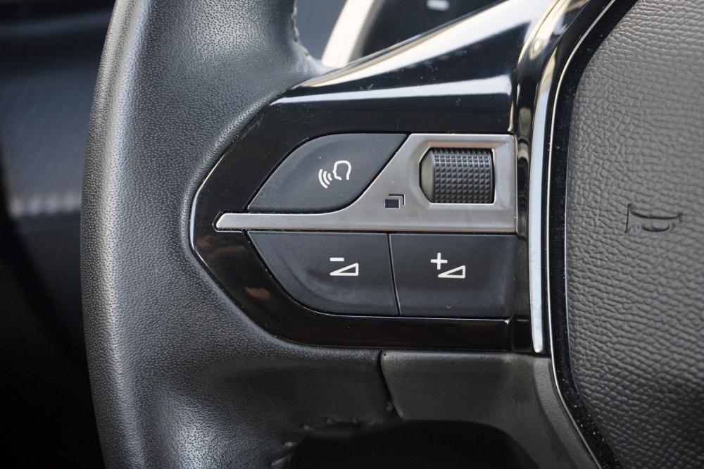 peugeot-208-2020-gasolina-1199cc