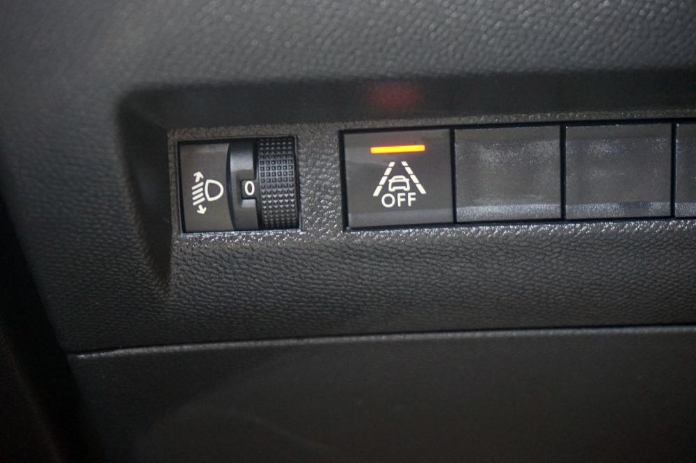 peugeot-208-2020-gasolina-1199cc