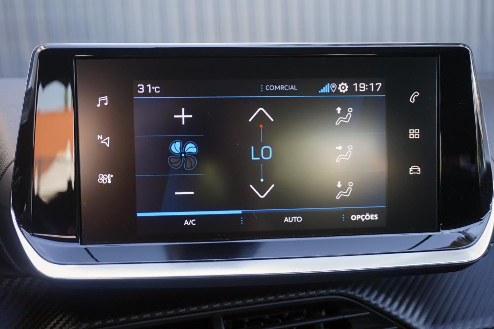 peugeot-208-2020-gasolina-1199cc