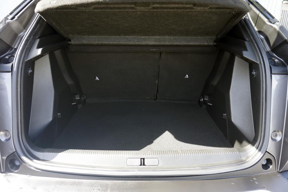 peugeot-2008-2020-gasolina-1199cc