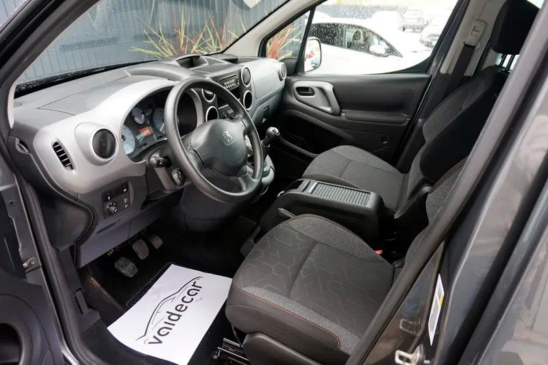 peugeot-partner-2017-gasolina-1199cc