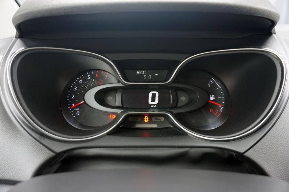 renault-captur-2018-gasolina-1197cc